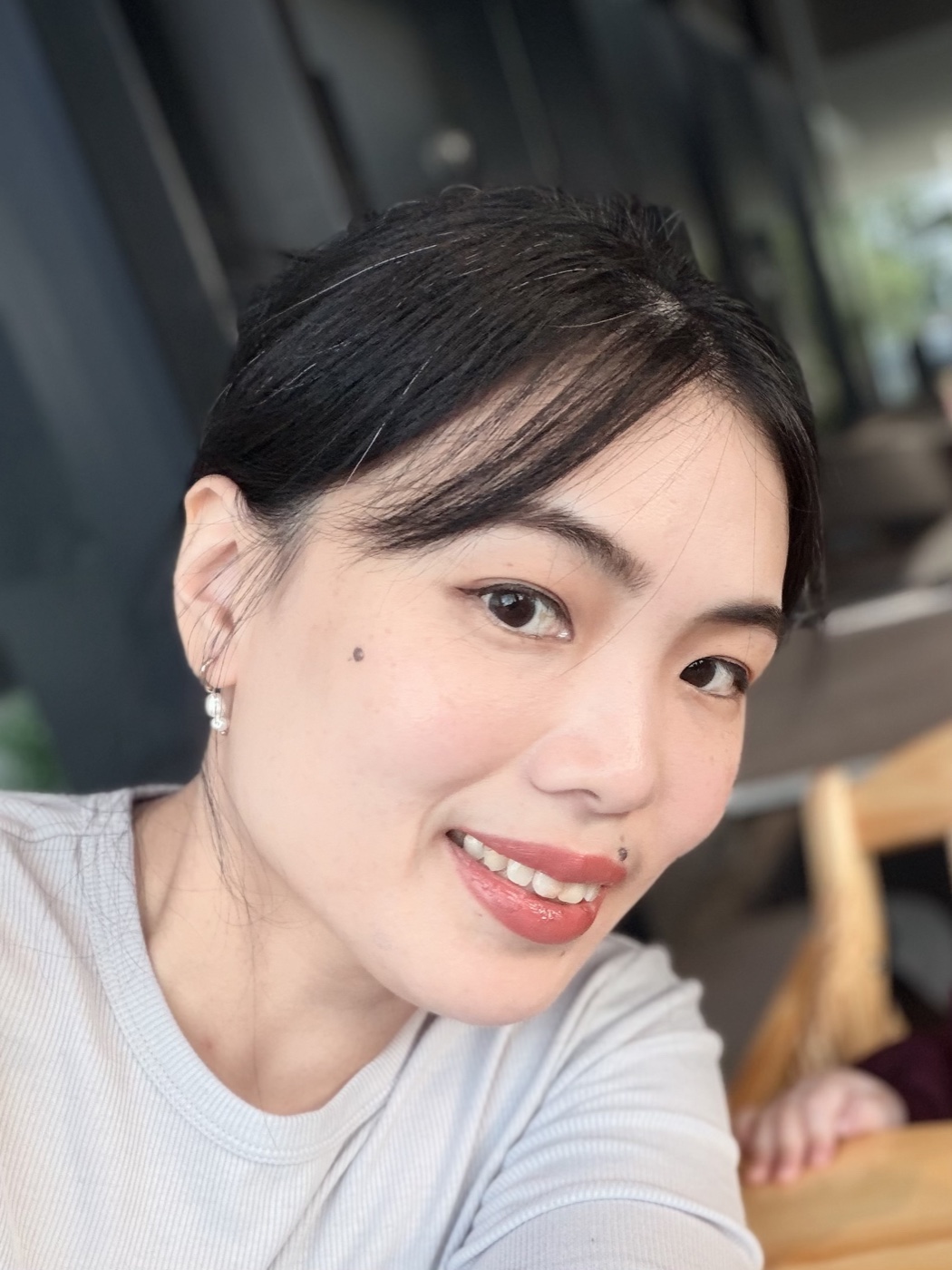 JolvLee, Digital Marketing and AI Trainer